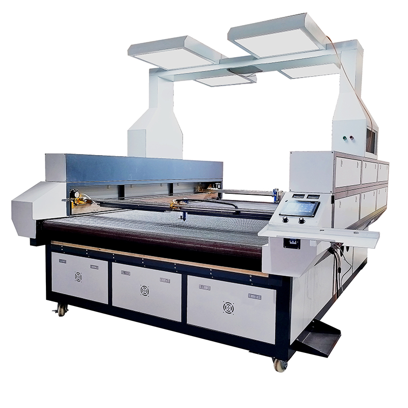 1.8X1.4m Two Head Apparel Laser Cutting Machine for Digital Printing Textile Cloth Sublimation Fabric