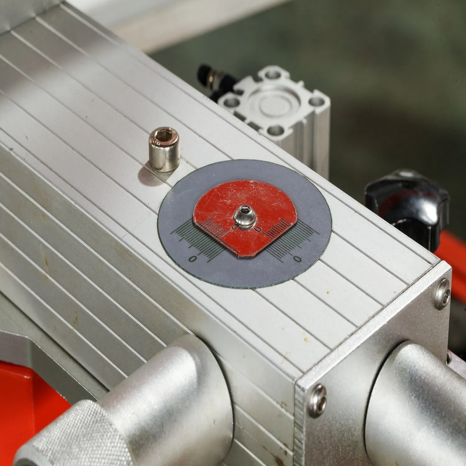 Spg Automatic Textile Silk Screen Printing Equipment for T-Shirt Garment Non-Woven Bag Shoes Face