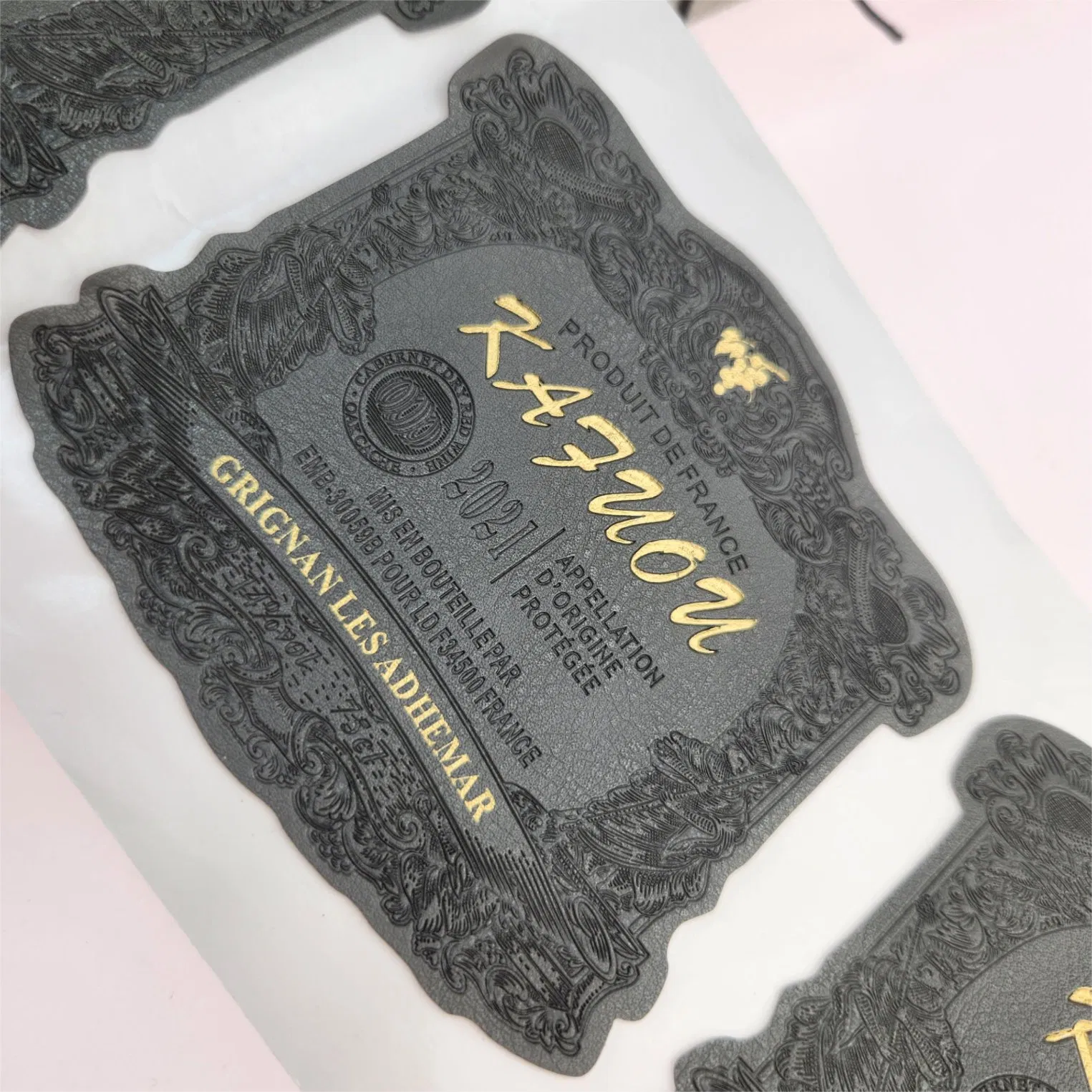 Hot Sale High Quality Custom Premium Gold Foil Embossing Printing Metallic Red Wine Bottle Leather Handmade Waterproof Red Wine Label