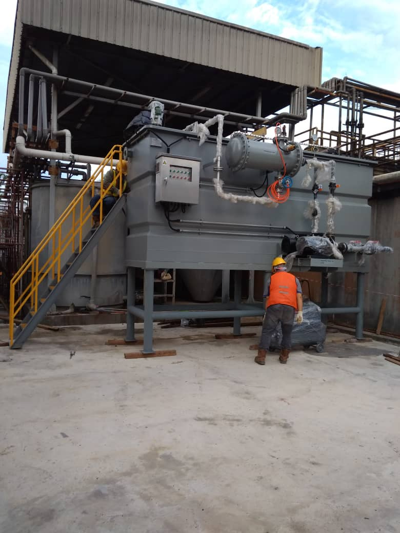 Factory Direct Horizontal Daf Oil and Water Separation Dissolved Air Flotation System