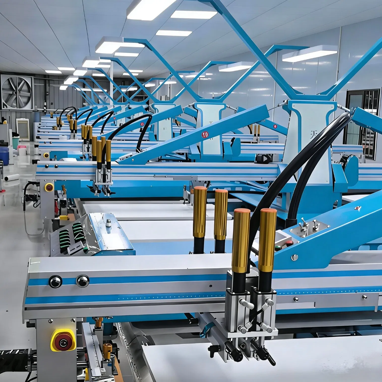 Q Series 35-Color Screen Printing Equipment for Garment Printing