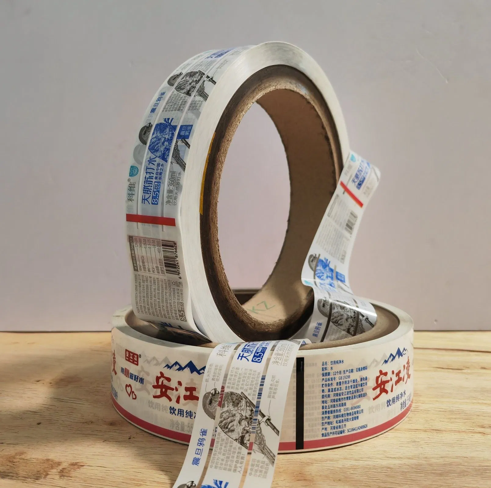 BOPP Hot Melt Labels for Drink Bottles Customizable Logo Waterproof and Durable