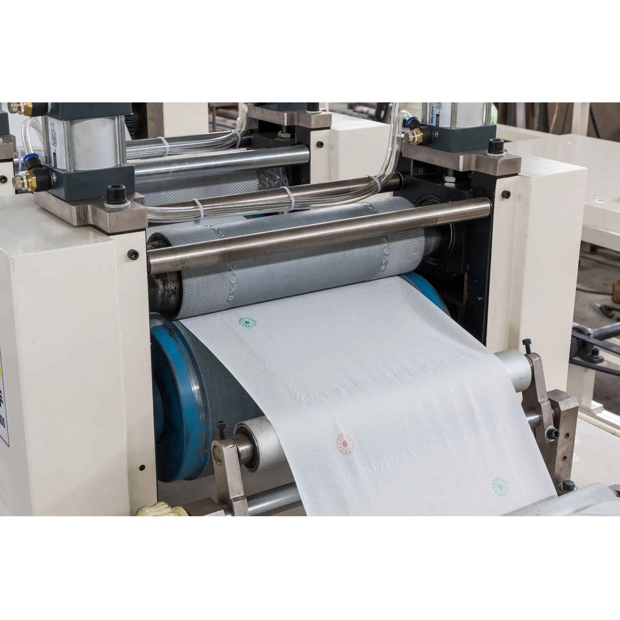 Automatic Color Printing Table Napkin Tissue Paper Making Machine for Small Business