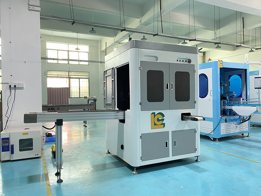 Automatic Hot Foil Stamping Equipment for Cosmetic Containers Lipstick Tubes