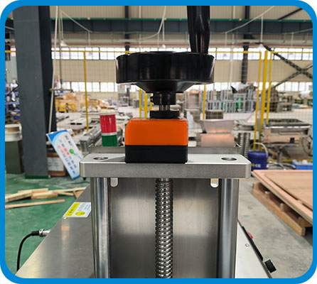 Height Adjusting Handwheel