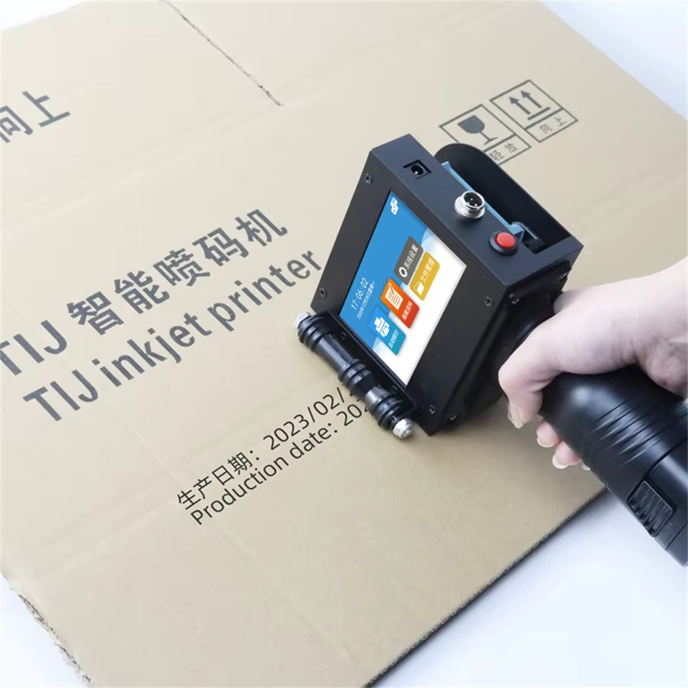 High Definition XP600 Head Handheld Ink Jet Printer Marking Machine for Plastic Wood Paper Glass Leather Flex Used Condition