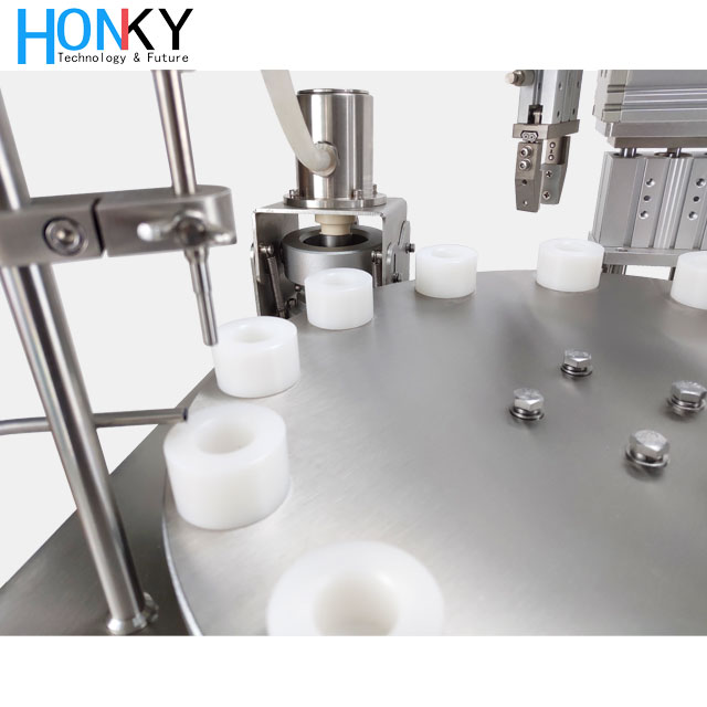 Semi-Automatic Desktop Essential Oil Filling Machine with Ceramic Piston Pump for Small-Batch Roll-On Vial Pouch Barrel Filling