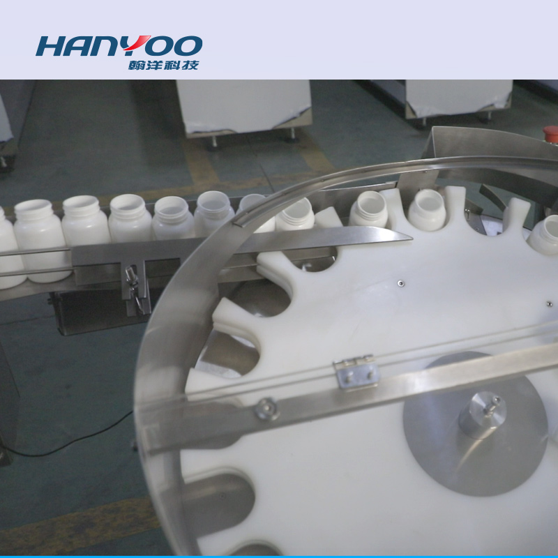 Hanyoo Automatic High-Accuracy Round Rotating Plastic Glass Bottle &amp; Can Sorting Unscrambling Machine for Food Industry (LP-100)