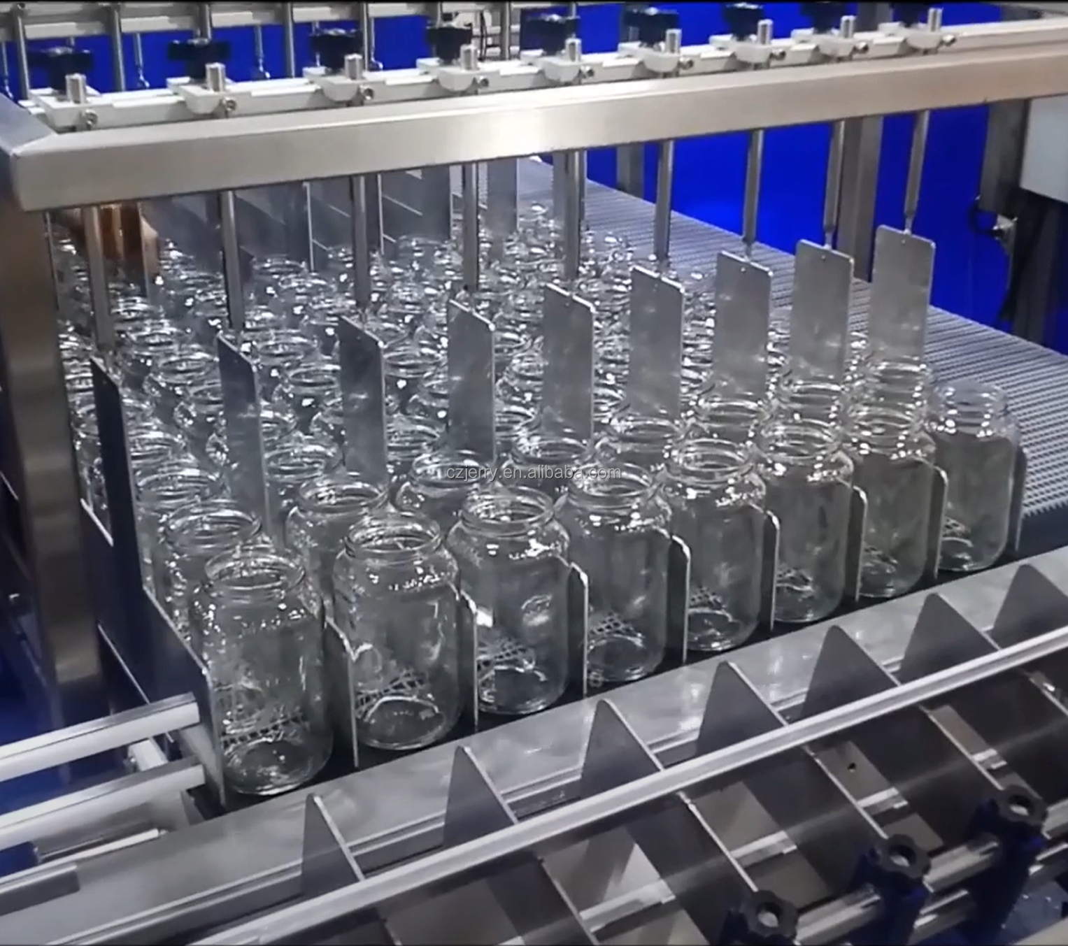 JILC-1200 Indexing Loading Conveyor Automatic Round or Square Bottle Keg Unscrambling Feeding Table Machine