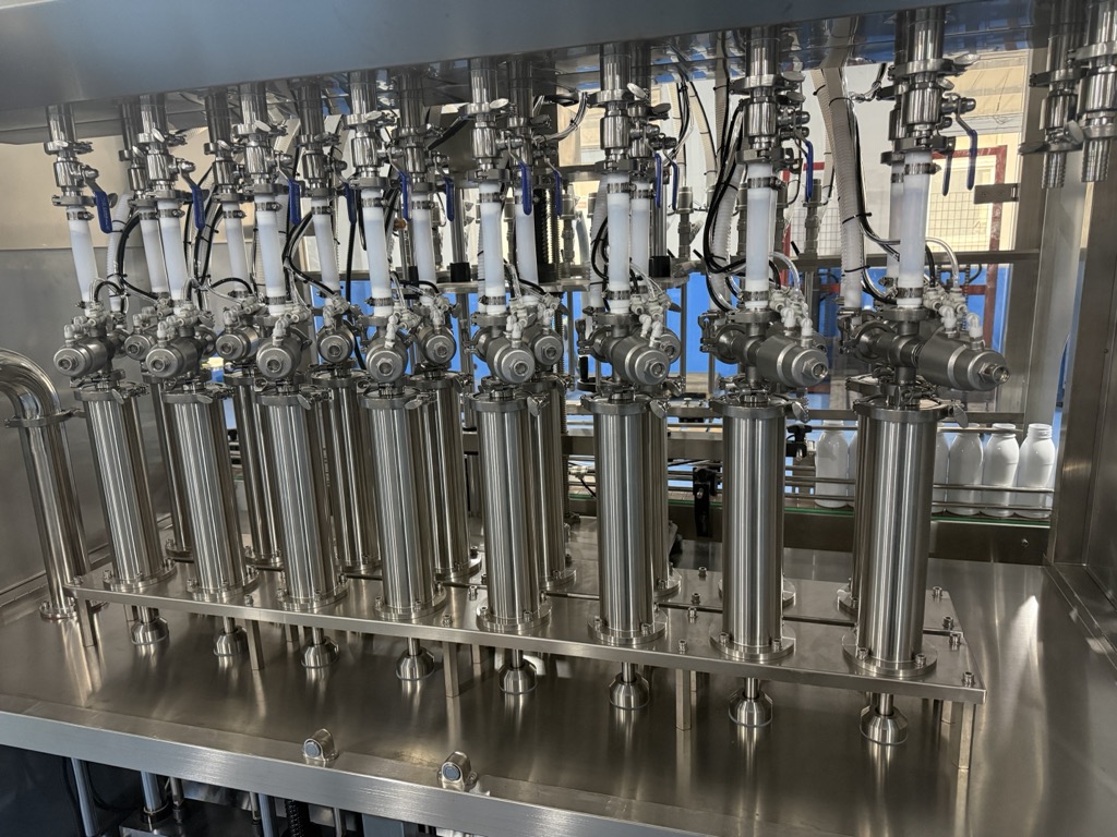 HuiMing Automatic Piston Filling Machine HSGZ-16A for Beverage Thick Paste &amp; Sauce Liquid Plastic/Glass/Metal Bottles 100-5000ML