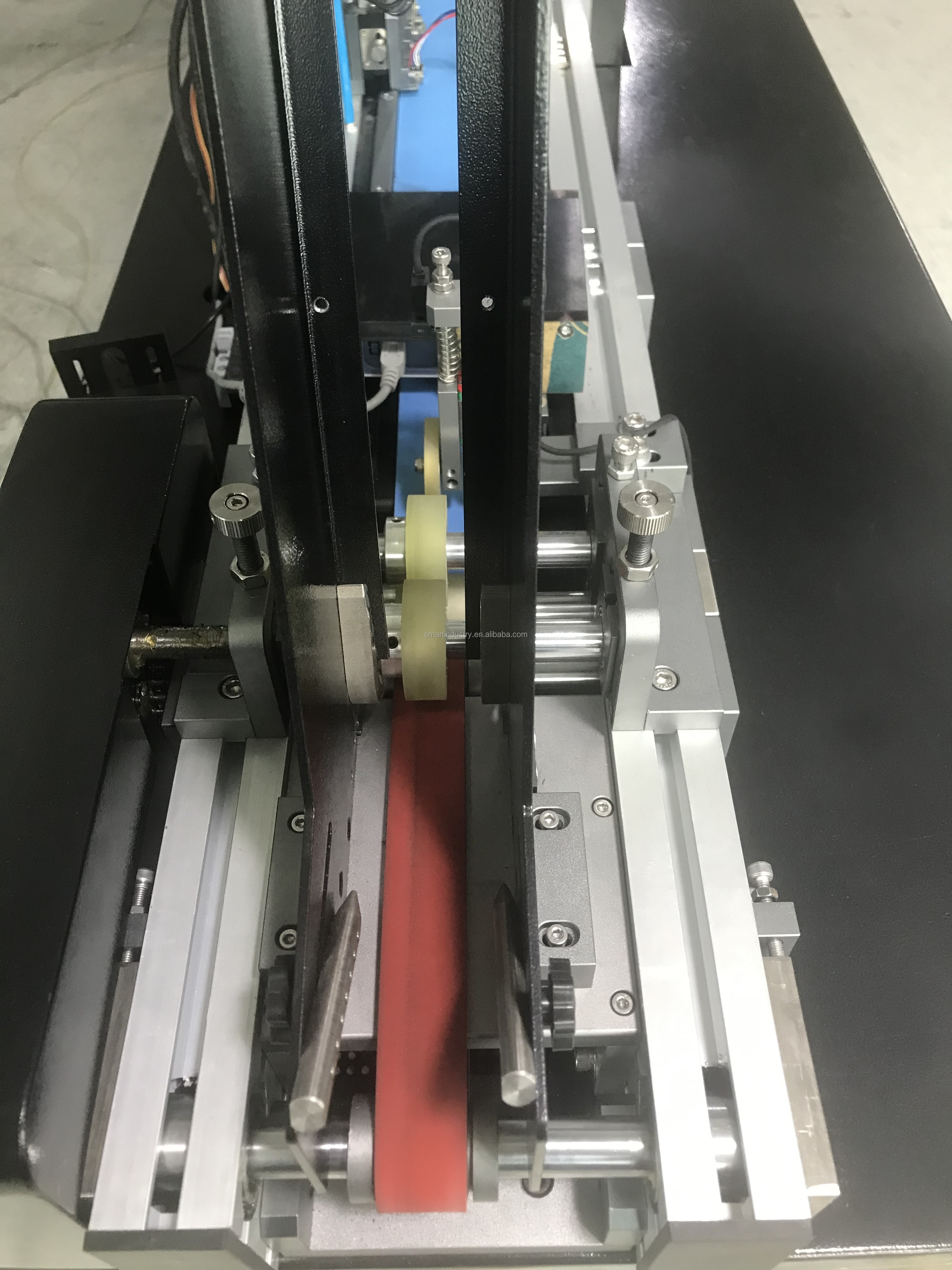 SMBPM-11 High Speed Proximity Card DOD UV Inkjet Printer Automatic Variable Data Coding Machine 600DPI
