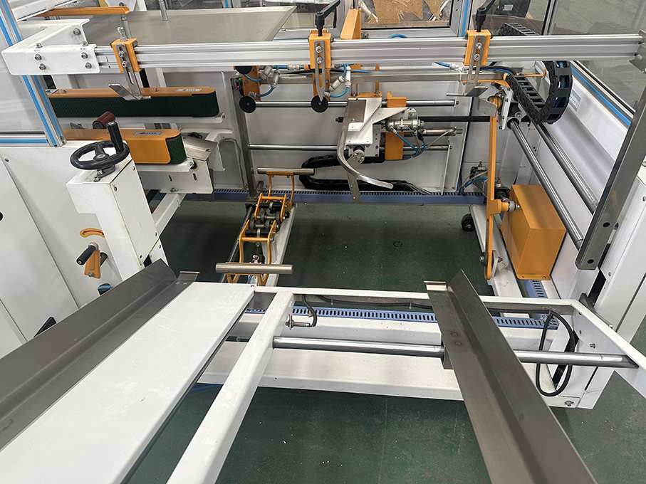 Labor-Saving Automatic Case Erecting Machine Efficient Carton Erector for Packaging Line
