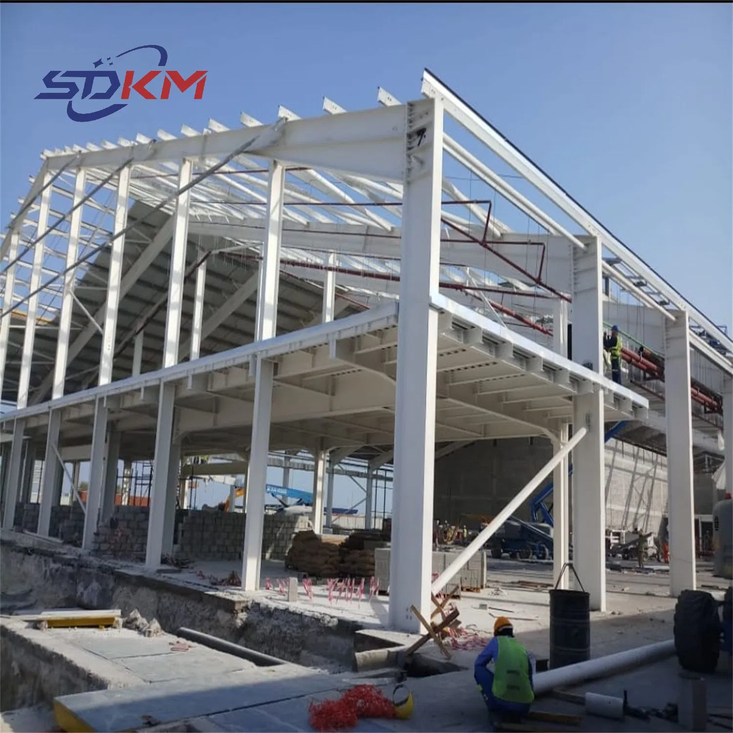 Large Span Prefabricated Steel Structure Warehouse Commercial Industrial Building Metal Materials Frame Prefab Workshop Light Steel Structure Building