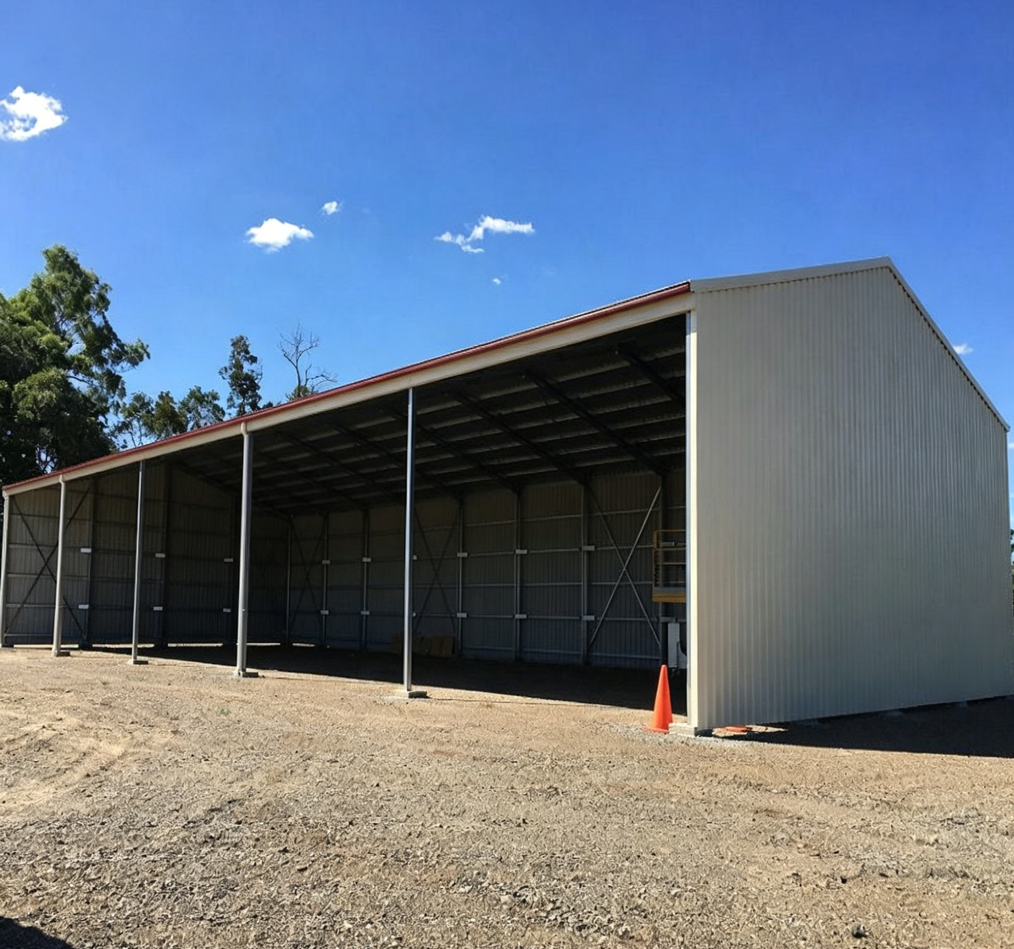 Prefab Light Steel Farm House, Windproof Waterproof Agricultural Building for Machinery &amp; Produce Storage