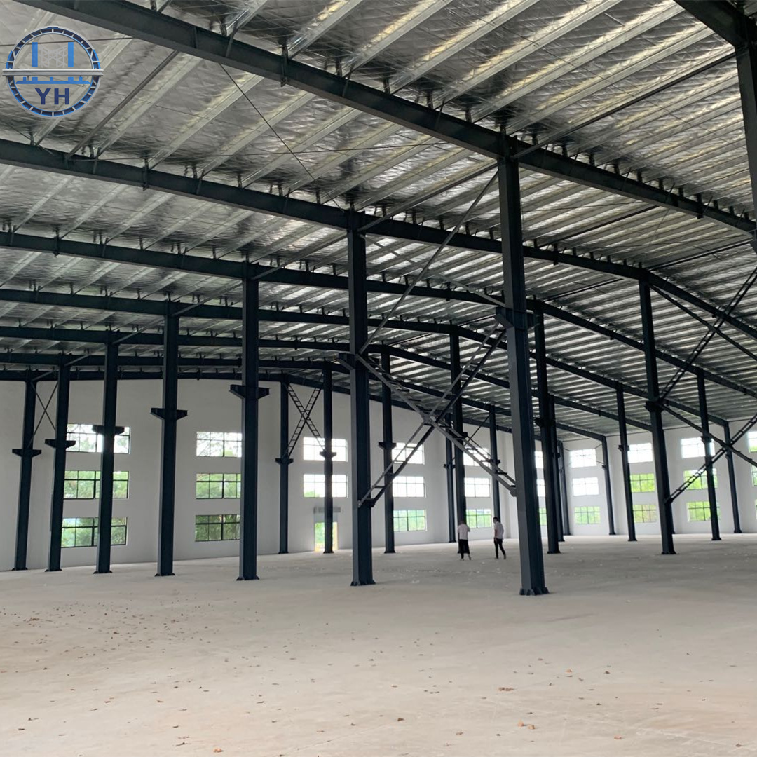 Quickly Construct a Steel Structure Warehouse Building with a Metal Framework, a Steel Shed for Cars, and a Garage Building.