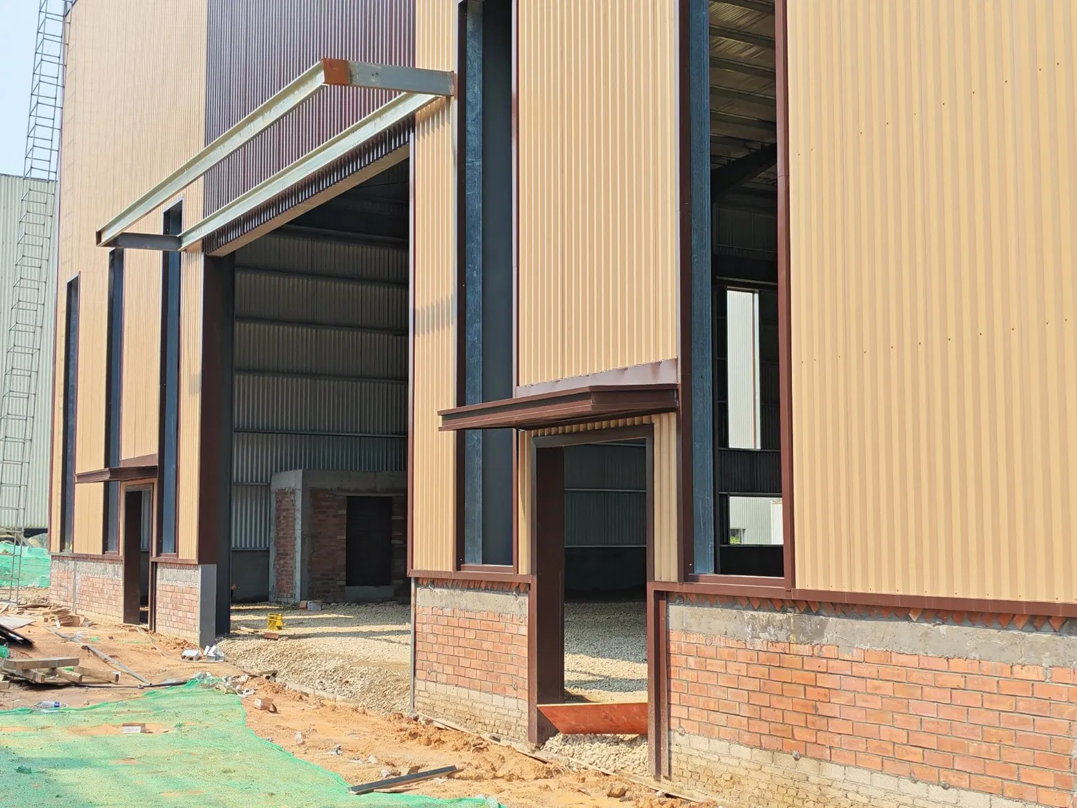 Advanced Modular Steel Structure Warehouse Building - Durable, Strong &amp; Fast to Install