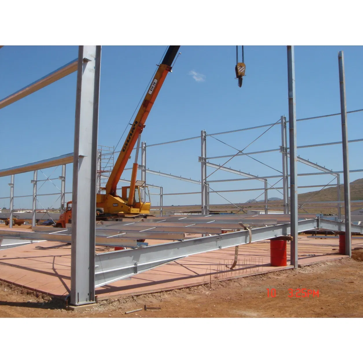 Versatile Steel Structure Buildings for Commercial Use and Storage