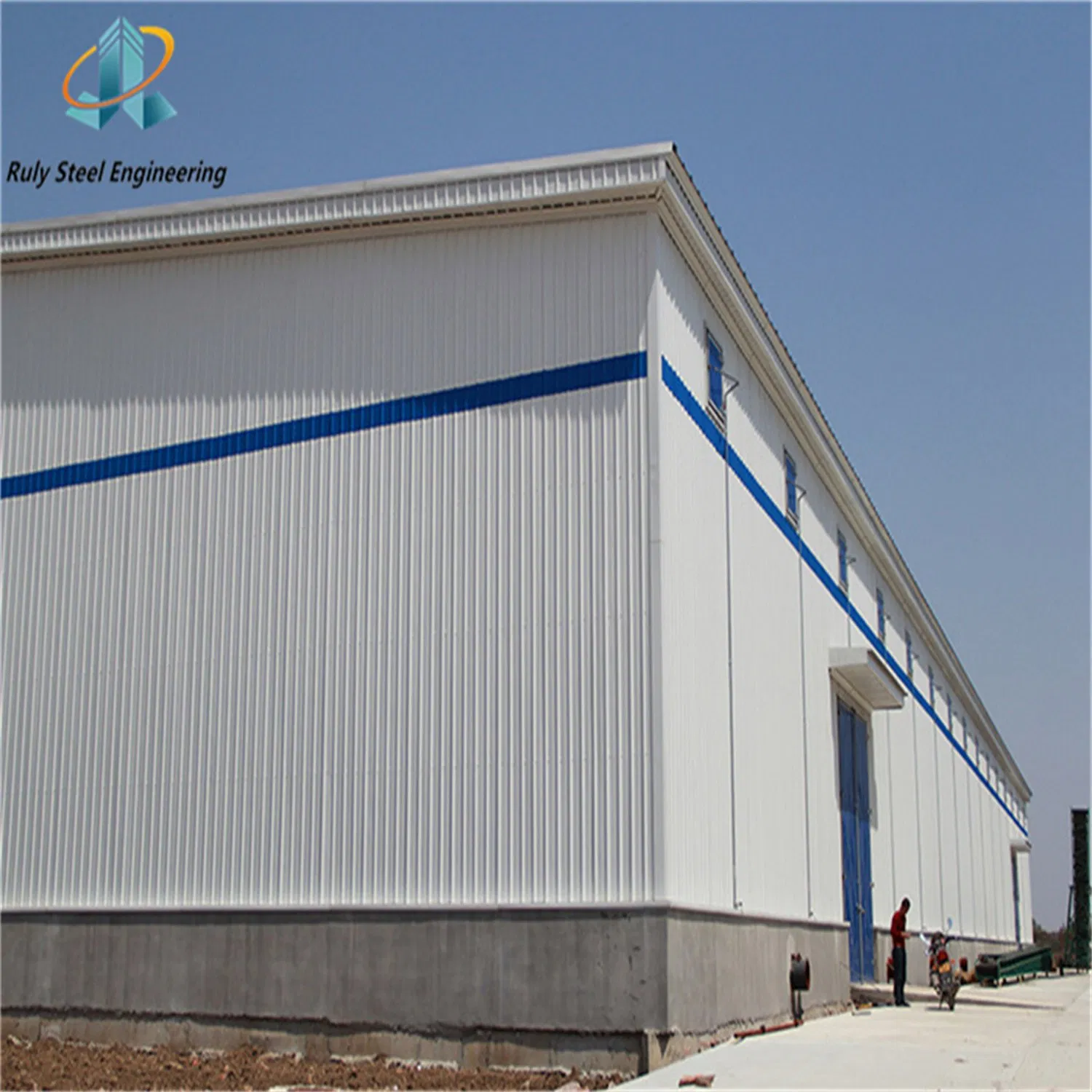 Large Span Prefabricated Steel Structure Construction Building Industry Prefab Warehouse with Middle Columns