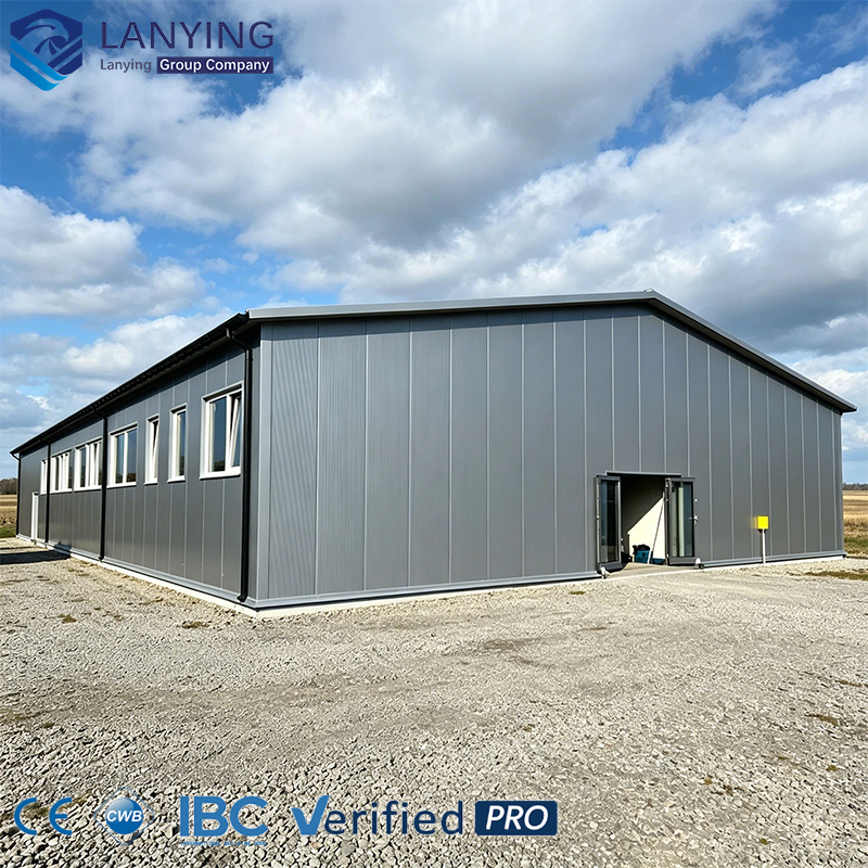 Large Span Prefabricated Commercial Steel Building 40x60 Modern Warehouse Kits For Industrial Factory Building