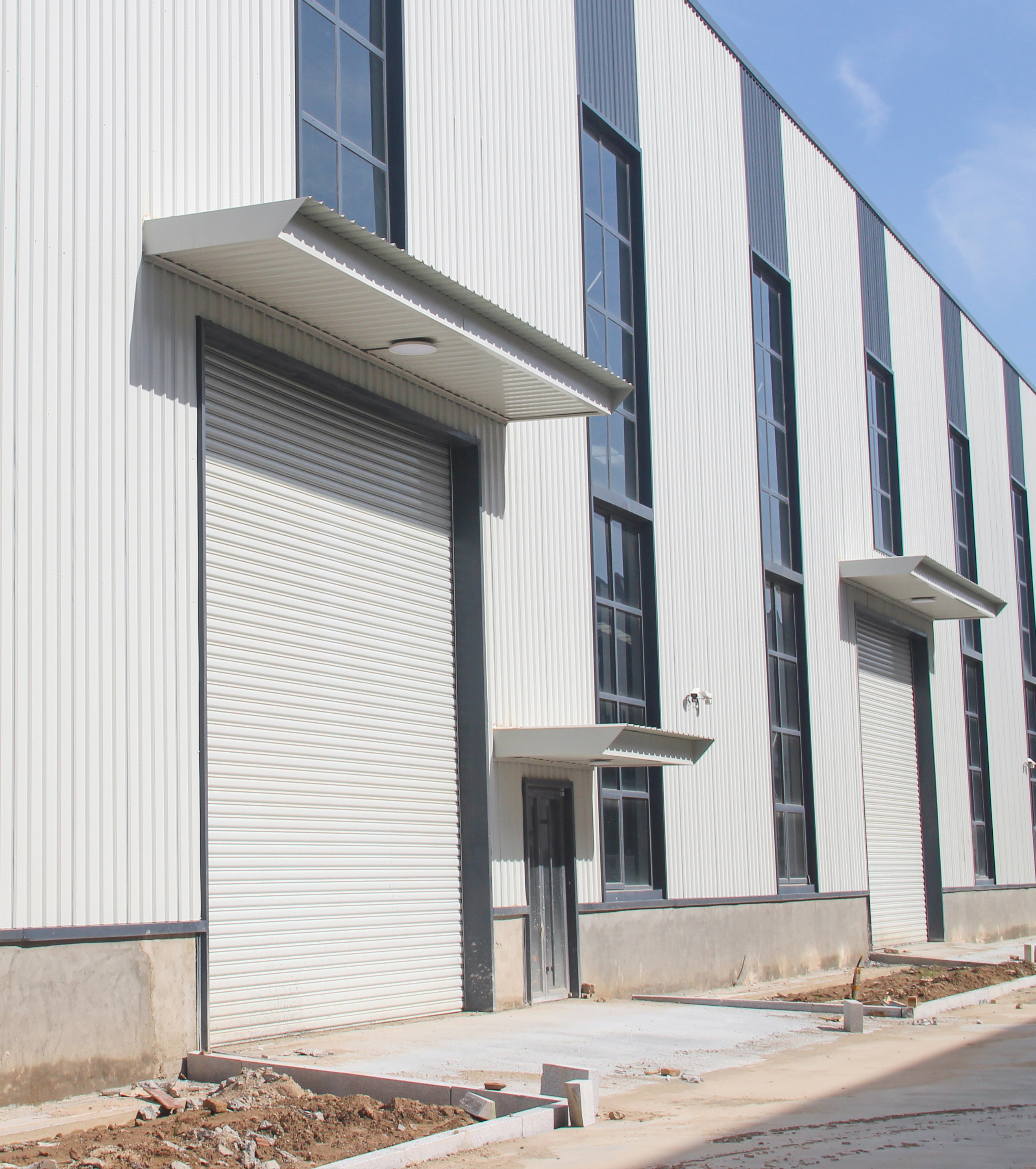 Electric rolling shutter door
