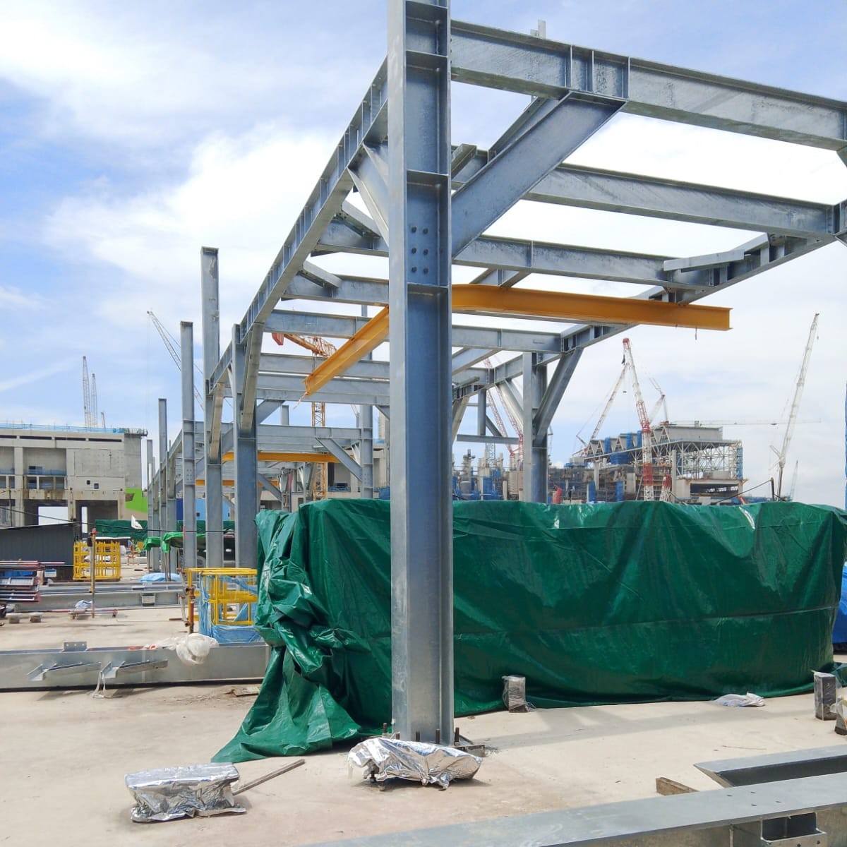 Long Lifespan Low Cost Prefabricated Steel Structure GB Standard Metal Building Warehouse Workshop with Sandwich Panel Wall