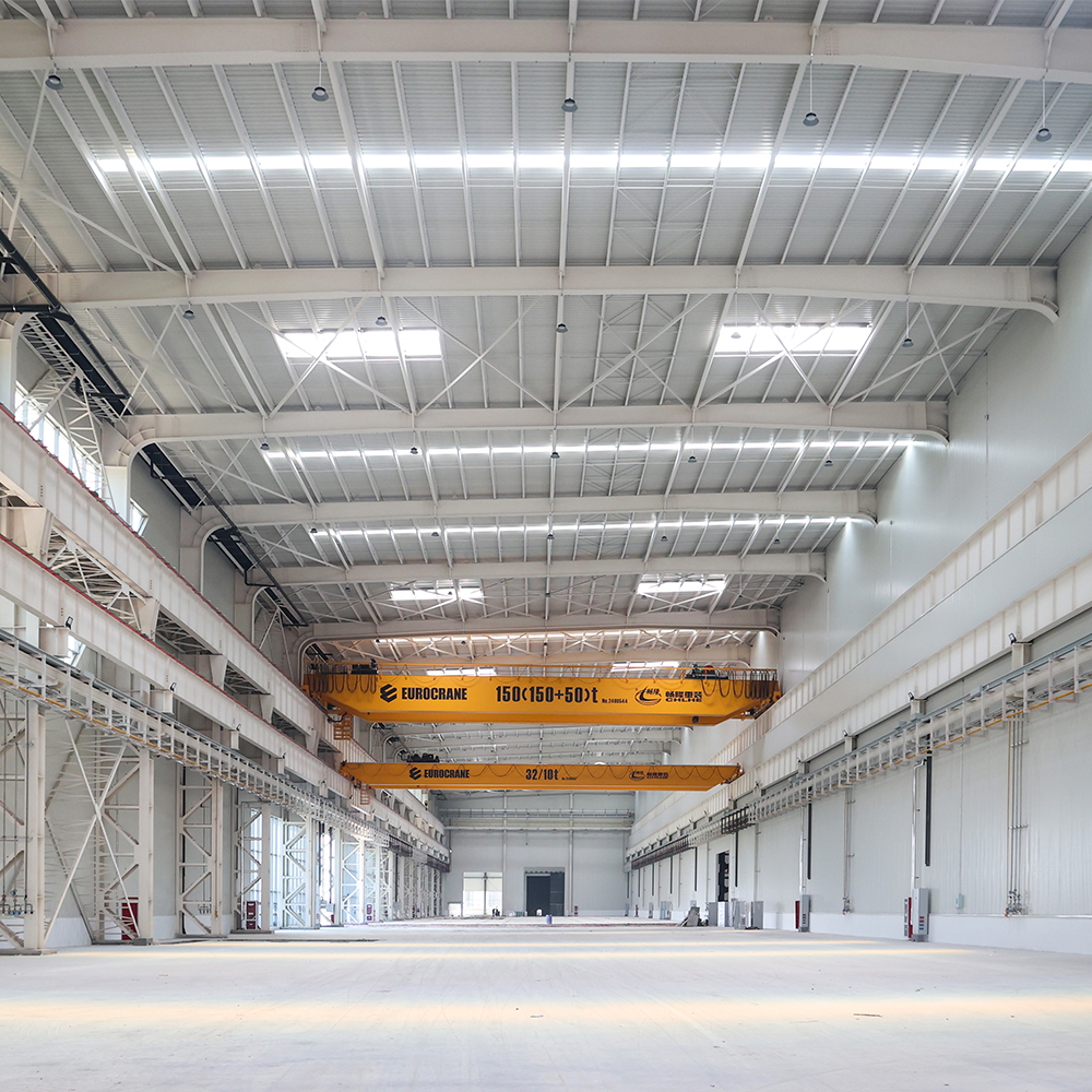 China Low Cost Prefab Light Steel Structure Nave Industrial Metal Frame Prefabricated Structure Building Workshop Warehouse