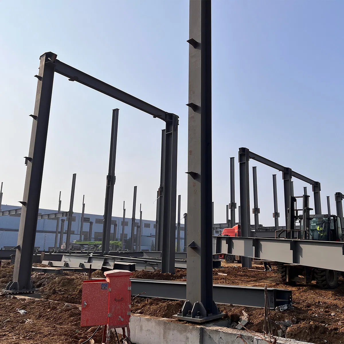 Build Steel Workshop Engineered High Rise Large Span Proof Prefab Steel Structure Warehouse