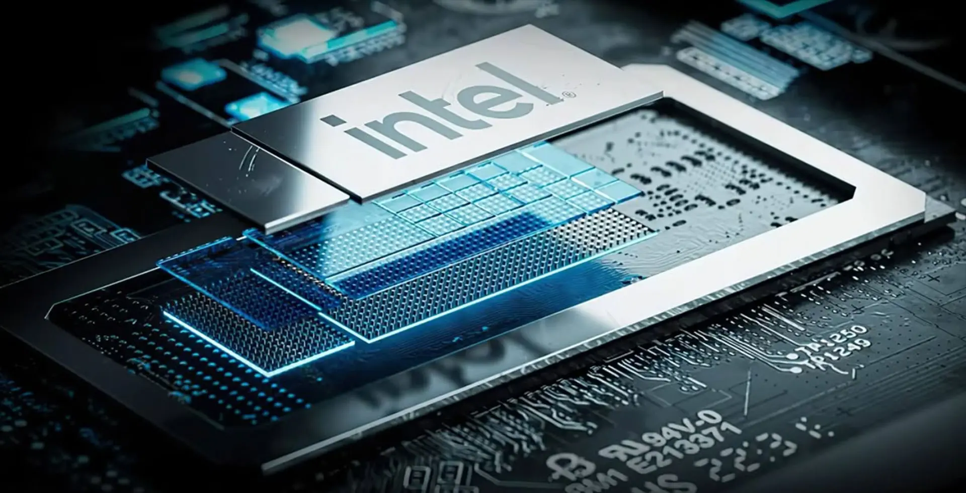 Support 4 Display Intel 12 Mini Host Interior