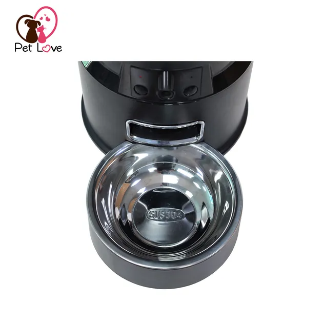 Pet Feeder Feature 1