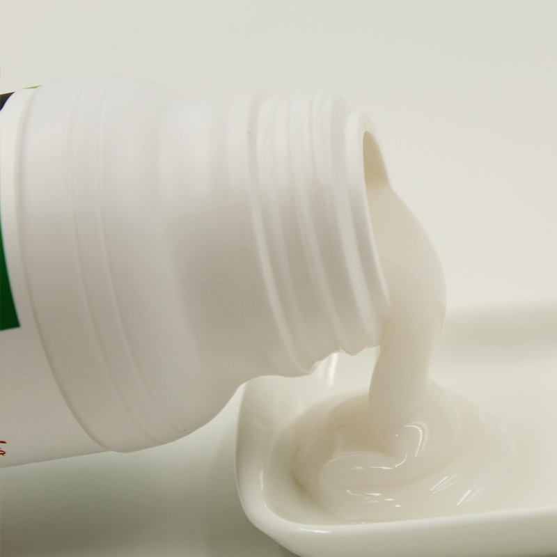 Natural Fragrant Pet Shampoo for Sensitive Skin Care