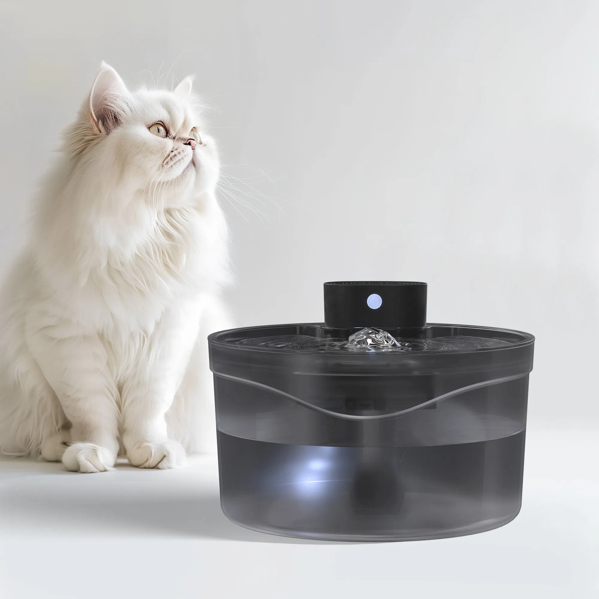 High Quality 2.6L Pet Water Fountain with Filter Wireless Smart Cat Water Fountain Sensor Battery