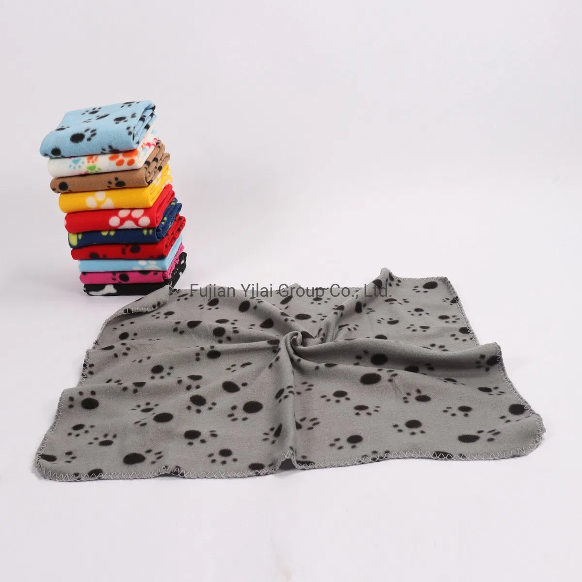 Lovely Pet Dogs Cats Blanket Soft Winter Warm Fleece Paw Print Design Pet Puppy Sofa Mat Towel Blankets