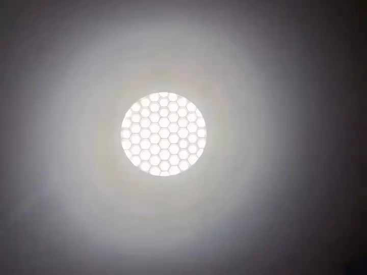 Hot New Honeycomb Adjustable Cutting Size Ultra-Thin Embedded Patch Dimmable LED Panel Light