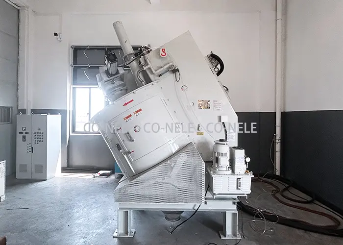Inclined intensive mixer granulating ceramic powder in India