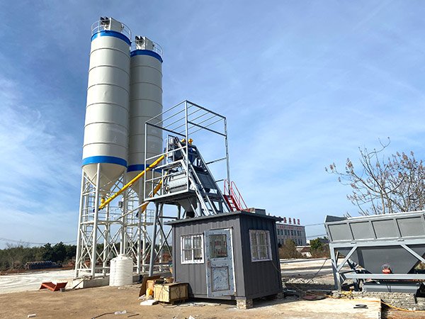 China 25m³/h Small Portable Concrete Batching Plant Manufacturer, Machine