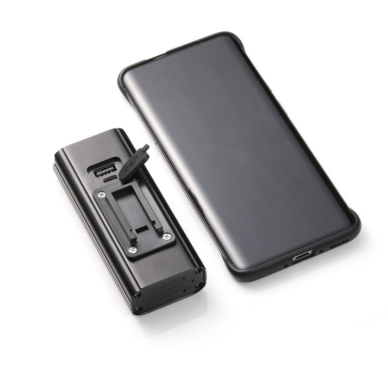 Advanced Technology Professional Rechargeable Bicycle Light with Power Bank Function IPX6 Waterproof High-Brightness LED