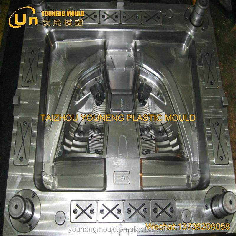 Taizhou Custom Abs Automotive Plastic Lamp Car Headlight Lens Auto Mould Manufacturer Oem Factory
