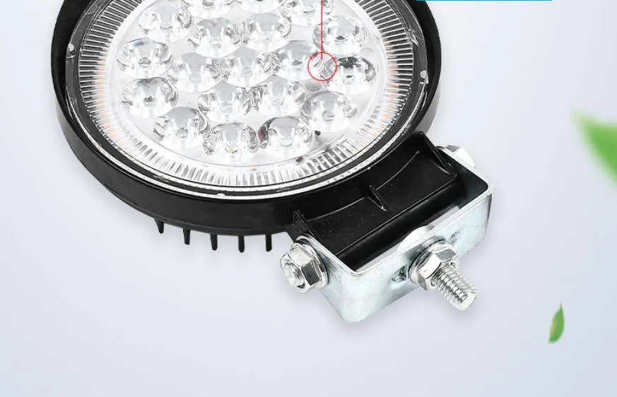 Refractive reflector design