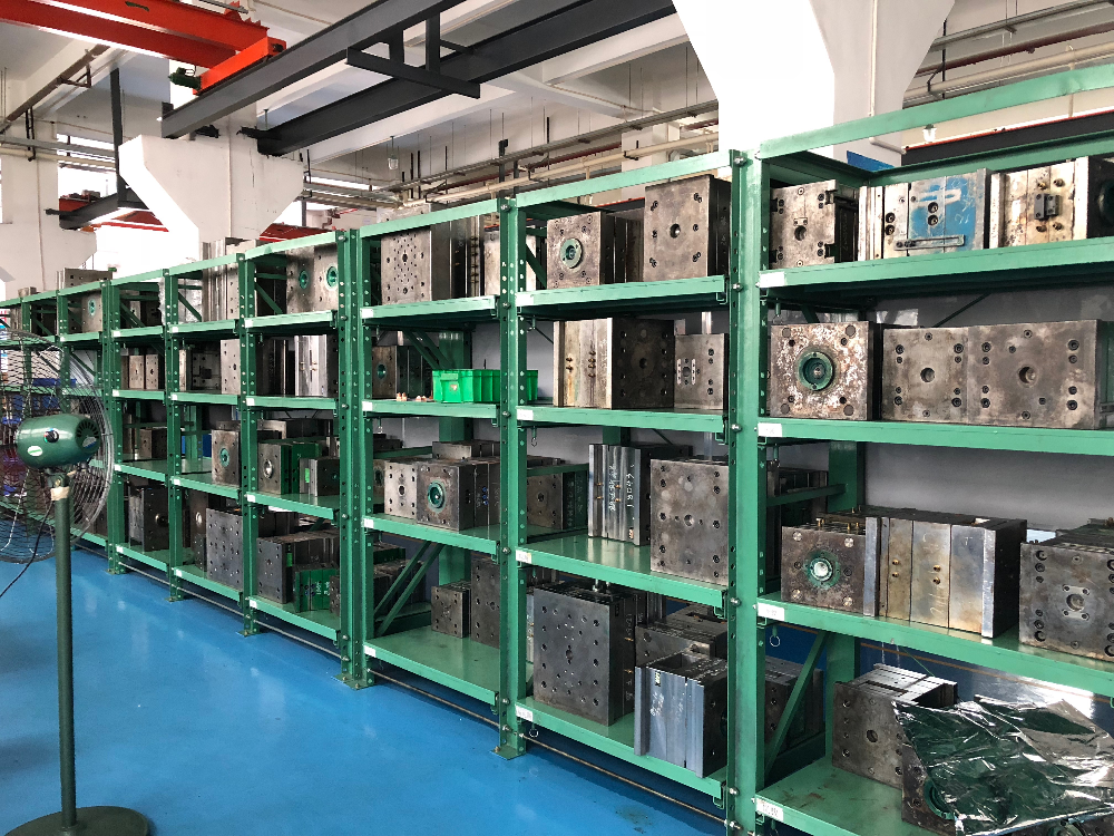 Injection Molding Machinery 2