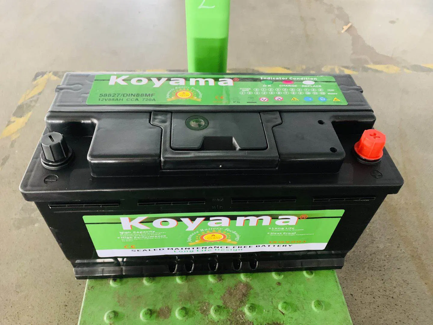 Reliable Vehicle Battery Acid for Heavy-Duty Trucks 12V