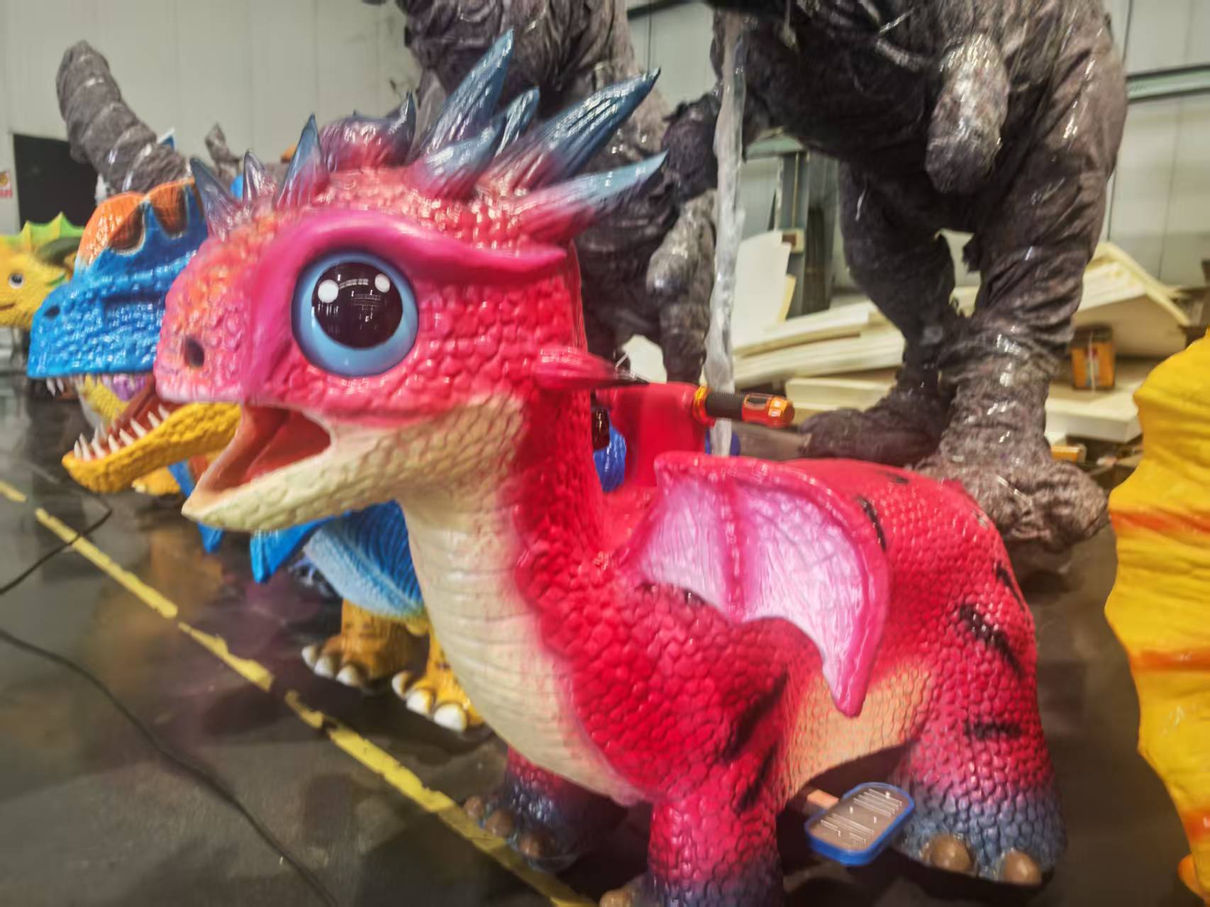 Electric Dinosaur Theme Park Ride-on Vehicle with Remote Control for Outdoor/Indoor Shopping Mall &amp; School Commercial Play Zones