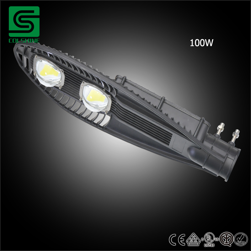 Advanced Photometric Modular LED Lamp for Streets and Parking Lots