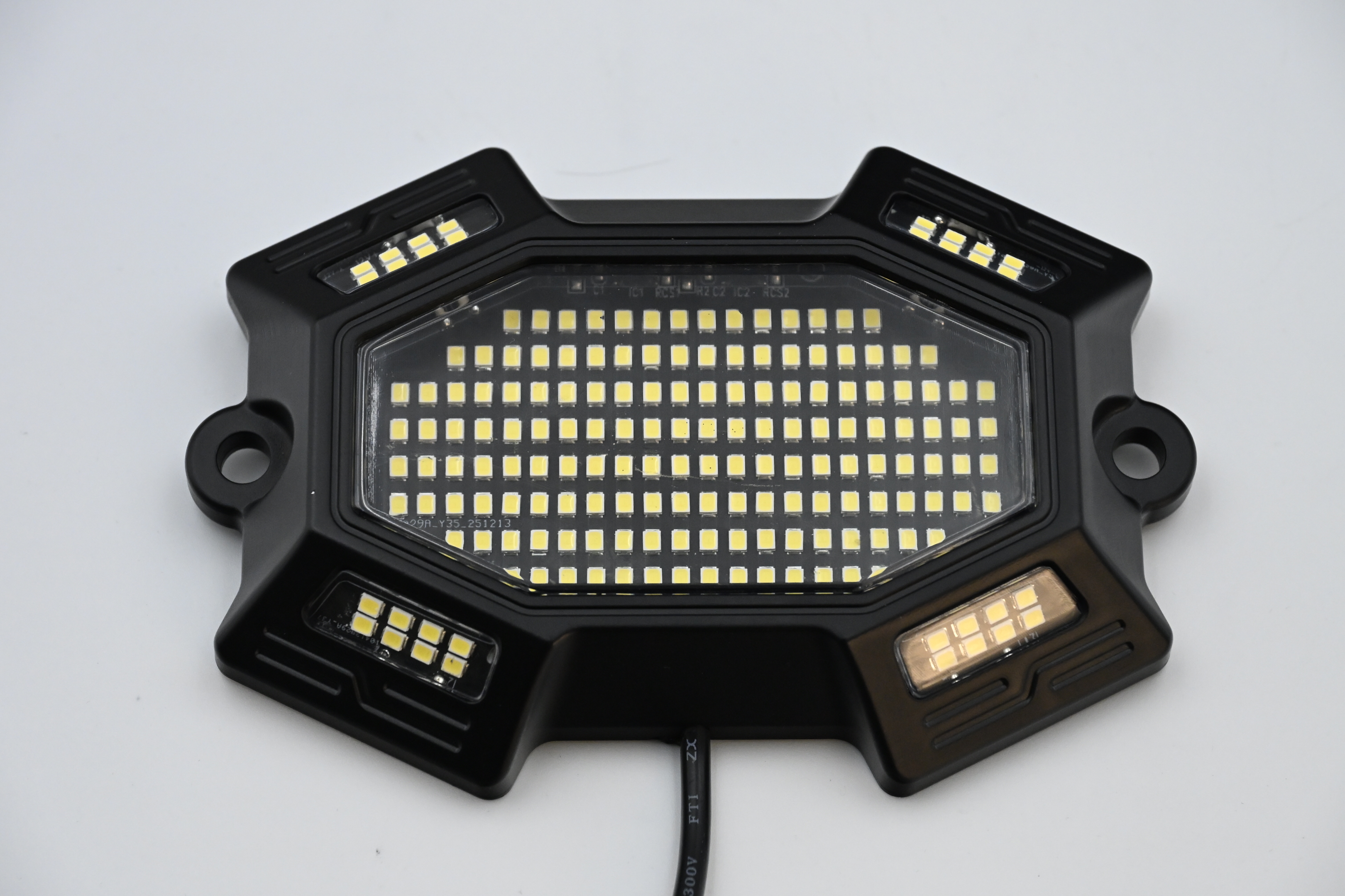 Ultra Bright 184 LEDs Rock Lights IP68 Waterproof Heavy Duty Chassis Light RGBW High Intensity Underglow for Trucks ATV SUV 12V