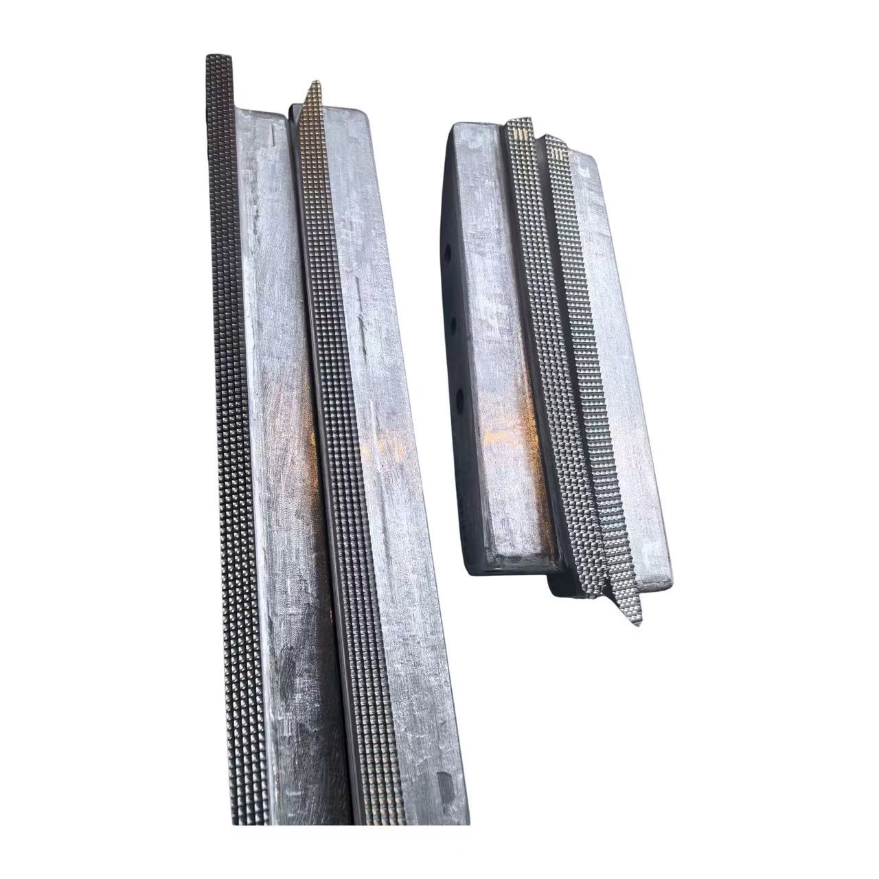 Customized Injection Plastic Moulds for Car Lights Accessories for Automotive Application Manufacturing