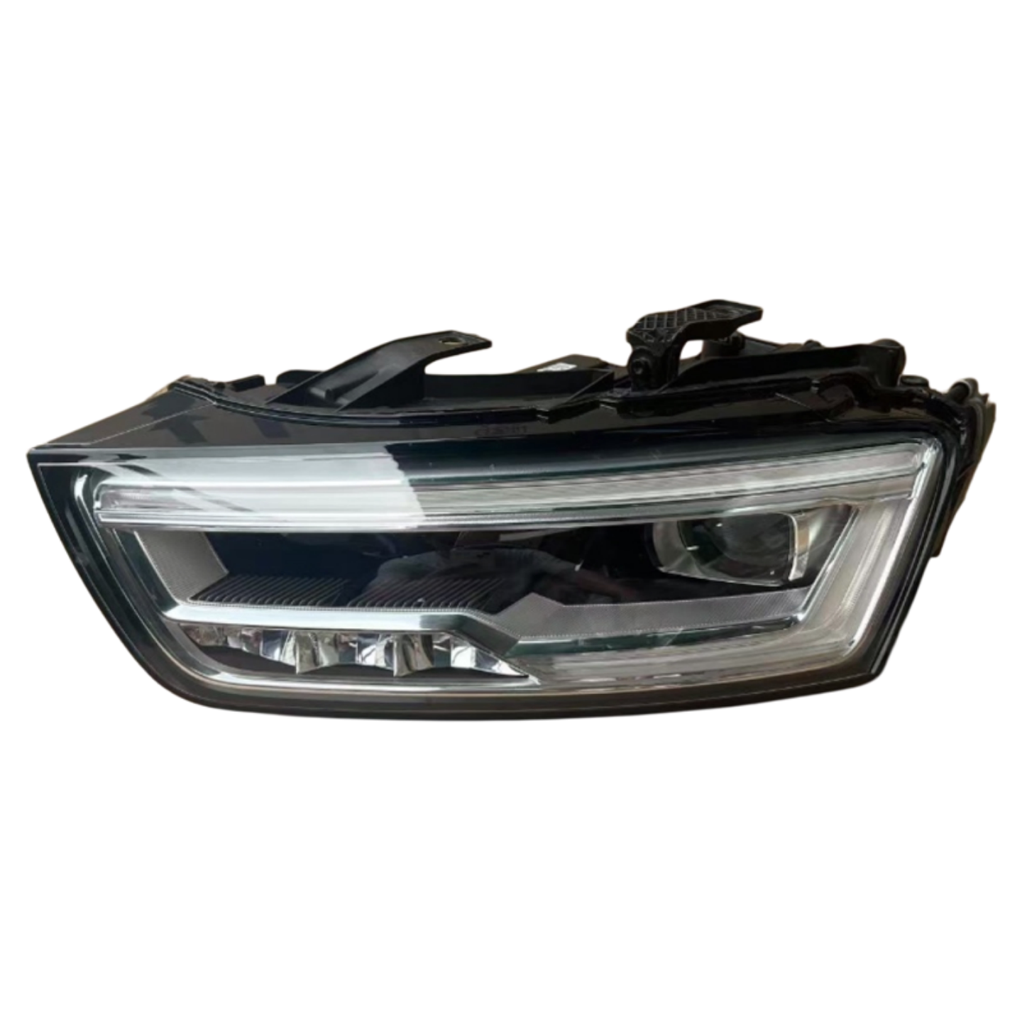 For Audi Q3 Adaptive Steering LED Headlights suitable for OEM repair and replacement as well as upgrade and modification