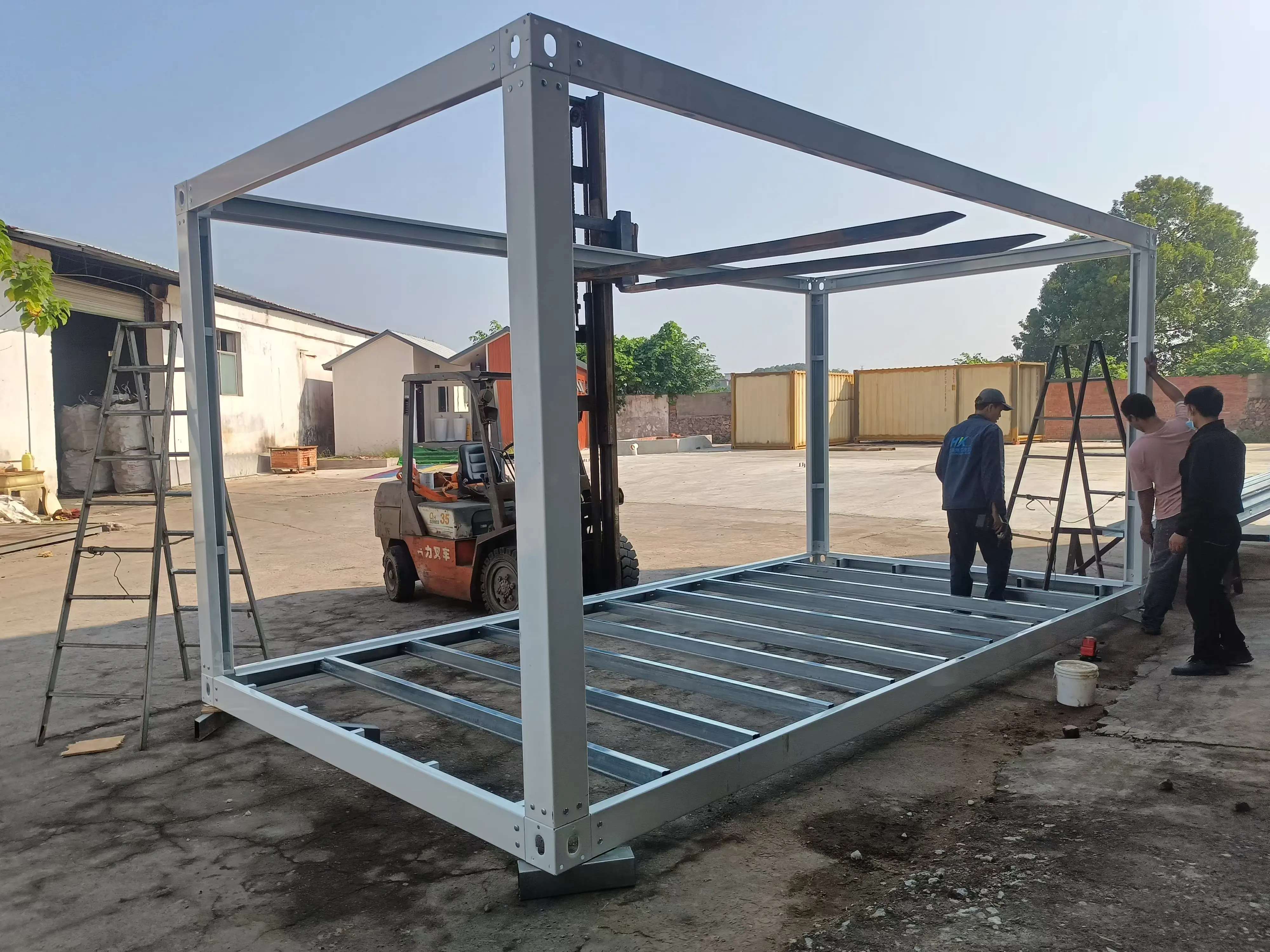 Temporary Container House structure detail