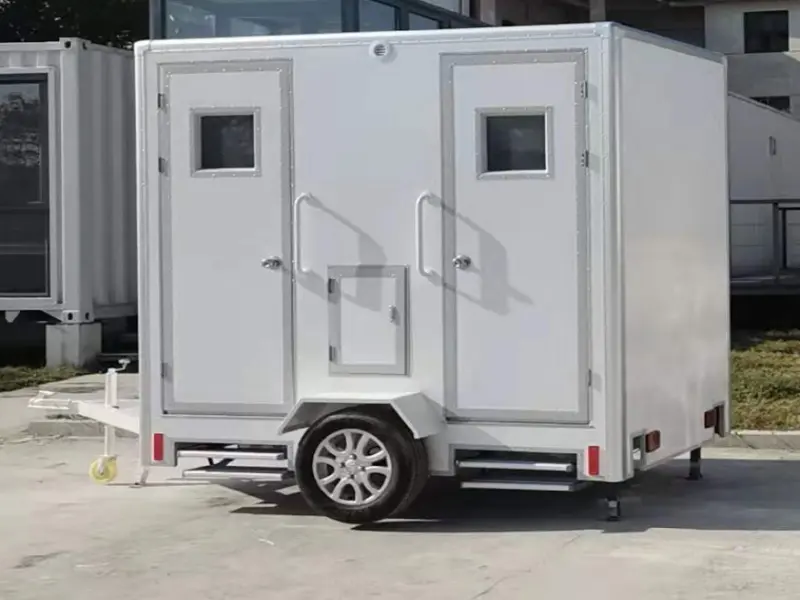 Transportable prefab mobile fiberglass trailer toilet
