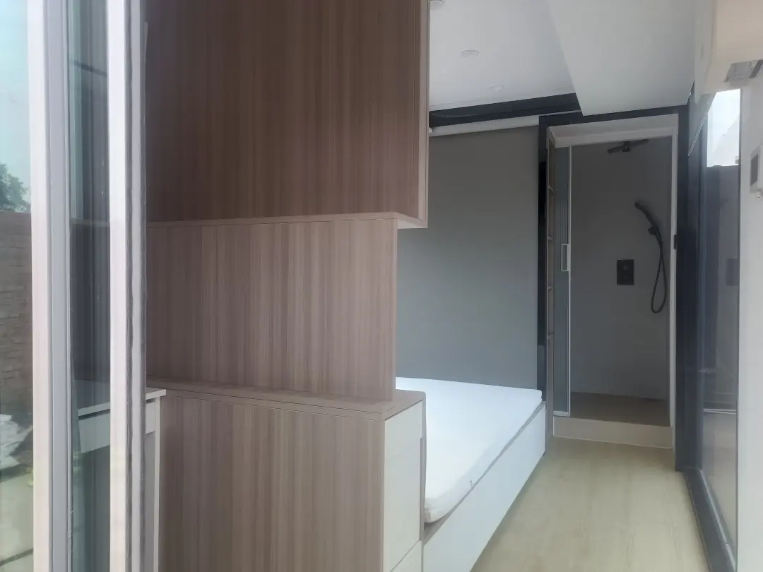 Interior Detail 6