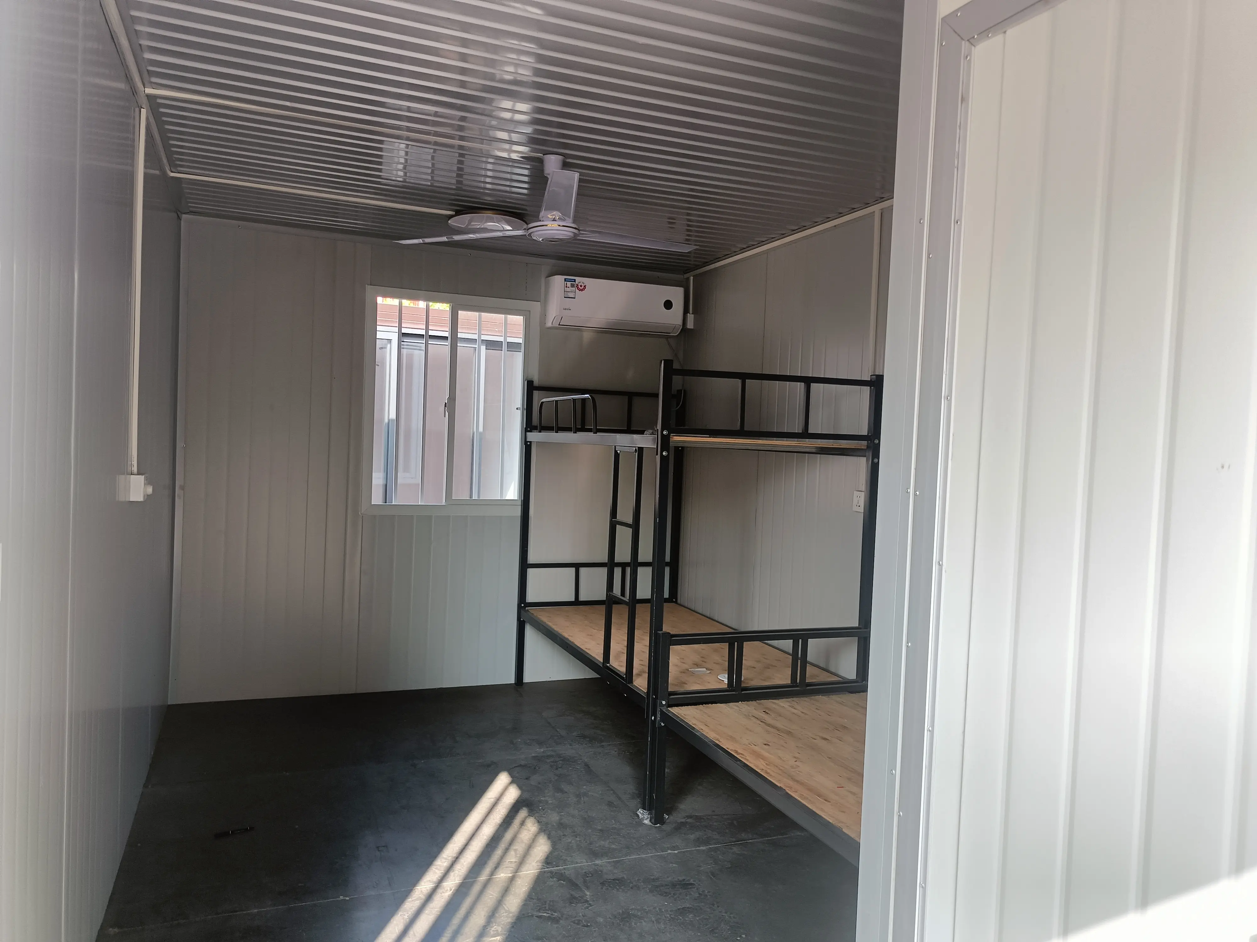 Custom Temporary  Container House for Labor Camp/Hotel/Office/Workers Accommodation Product, Suppliers