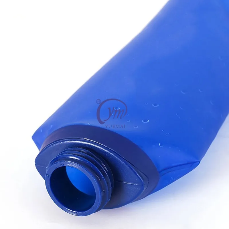 Folding Water Bottle Detail 5